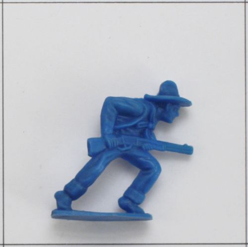 Cowboy laufend mit Gewehr im Anschlag, (K) Blau