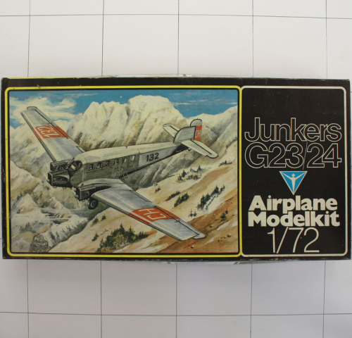 Junkers G23/24, VEB Plasticart 1:72