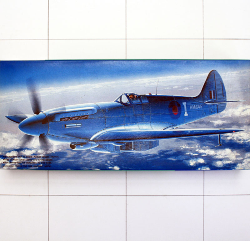 Spitfire P.R.Mk.19 "Blue Invader", Fujimi 1:72