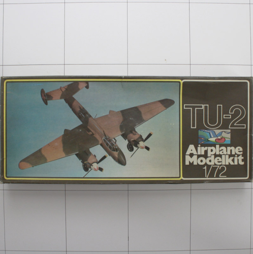 TU - 2, VEB Plasticart 1:72