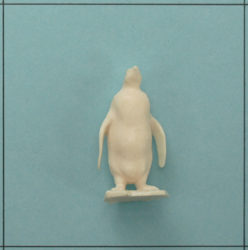 Pinguin mit Bodenplatte, Linde, Werbefigur