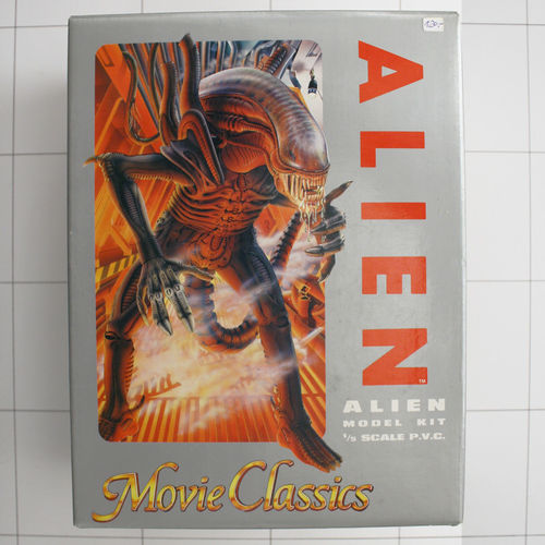 Alien Model Kit, 1:5 Scale. Movie Classics
