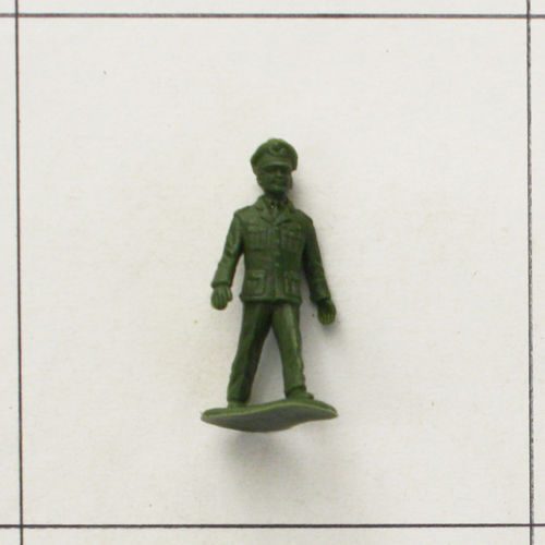 General mit Schirmmütze, grün, Serie 3, marschierende Soldaten, Heinerle