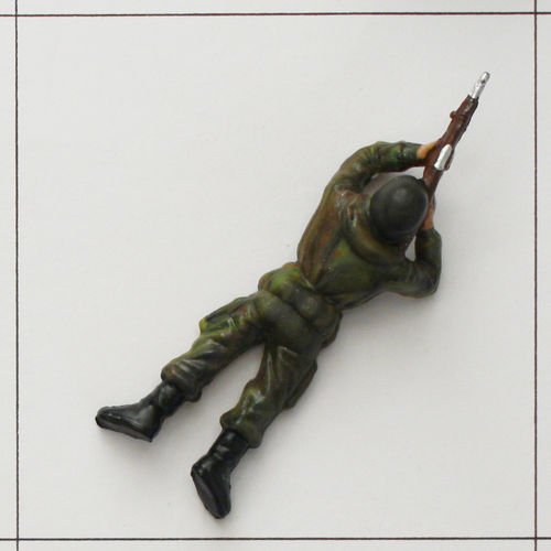Soldat liegend mit Gewehr, Hartplastik, teilbemalt, Bundeswehr, Leyla